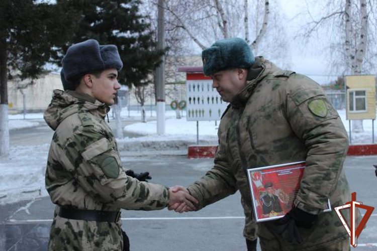 В Уральском округе завершилась всероссийская ведомственная акция «Спасибо за службу в Росгвардии»