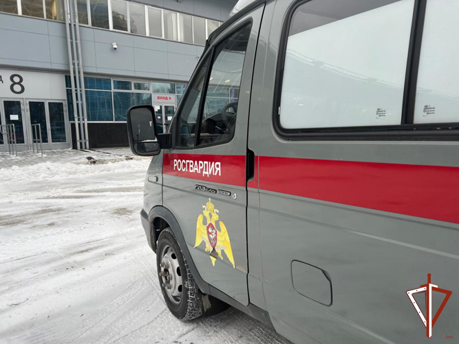 В Екатеринбурге Росгвардия обеспечила охрану порядка на матче регулярного чемпионата Континентальной хоккейной лиги