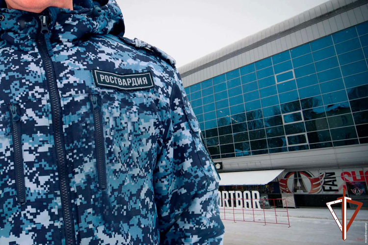 В Екатеринбурге Росгвардия обеспечила охрану порядка на матче регулярного чемпионата Континентальной хоккейной лиги 