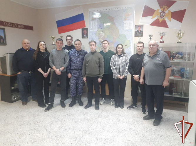 Патриотические мероприятия Росгвардии в Год защитника Отечества продолжаются на Среднем Урале 