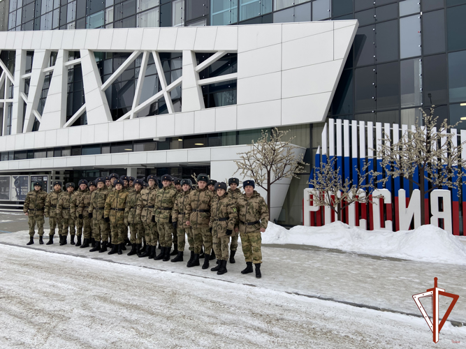 Росгвардейцы на Среднем Урале приняли участие в памятных мероприятиях, посвященных  81-й годовщине со Дня полного освобождения Ленинграда от фашистской блокады