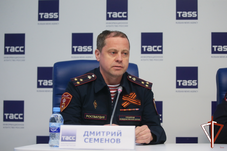 Представитель Управления Росгвардии по Свердловской области принял участие в пресс-конференции, посвященной празднованию 80-летия Великой Победы