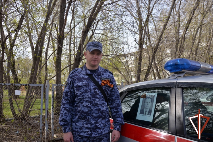 В Свердловской области дан старт ведомственной акции «Бессмертный автополк»