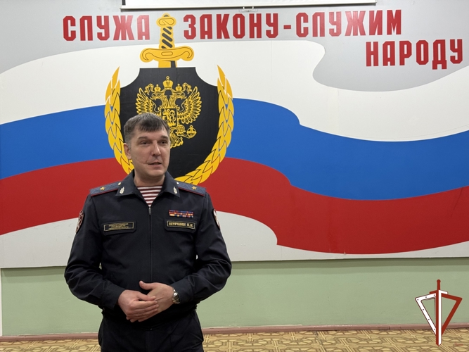 Сотрудники ОМОН «Топаз» Управления Росгвардии по Свердловской области отметили 32-ю годовщину со дня образования