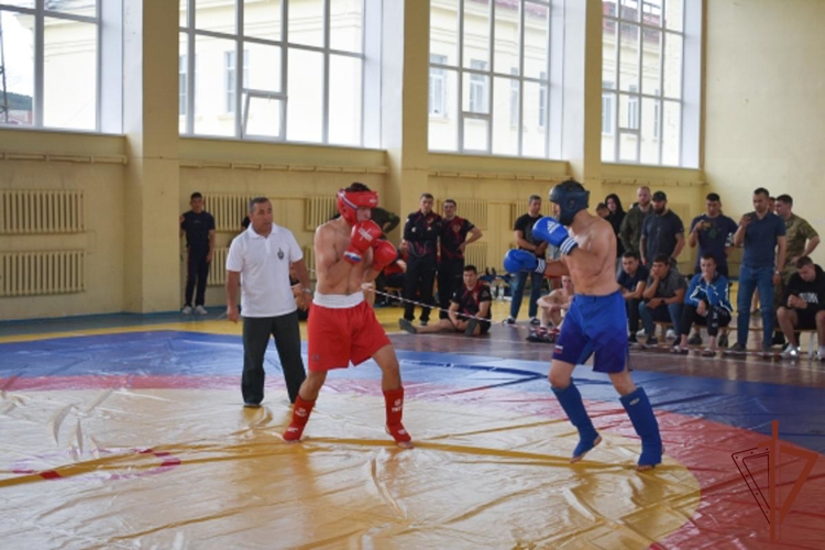 В Уральском округе Росгвардии завершился чемпионат по комплексному единоборству