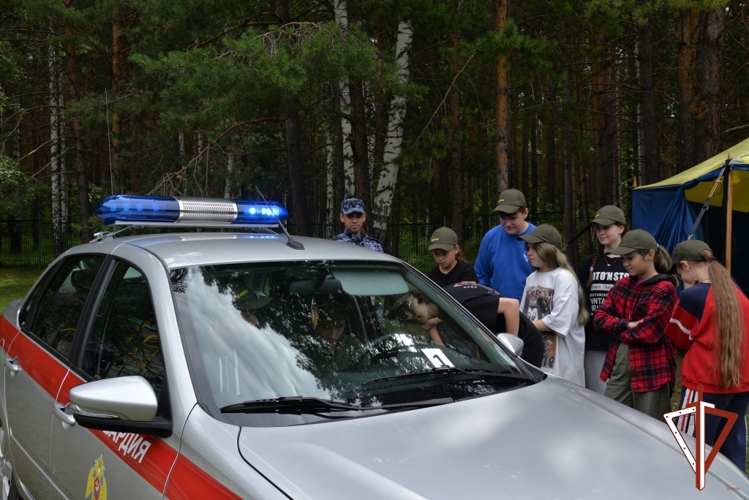 Ведомственная акция «Каникулы с Росгвардией» продолжается на Среднем Урале