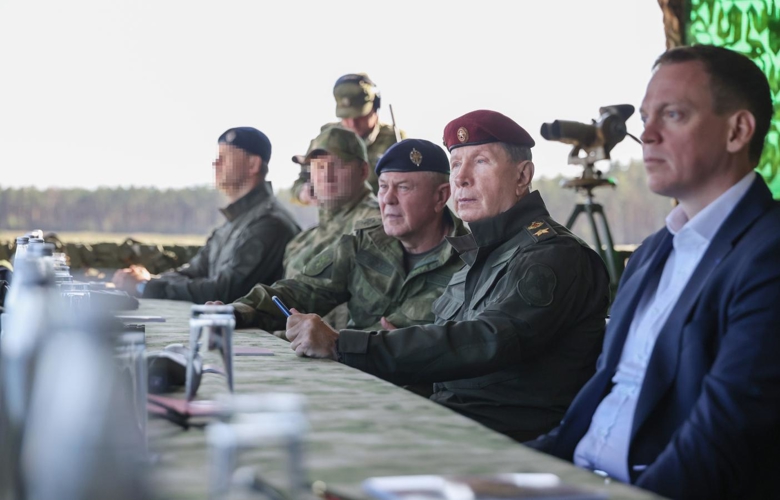 Директор Росгвардии Герой России Виктор Золотов высоко оценил боевые возможности войск в ходе специального учения (видео)