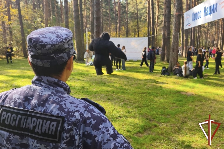 Росгвардия обеспечила антитеррористическую защищенность массовых спортивных мероприятий в Свердловской области
