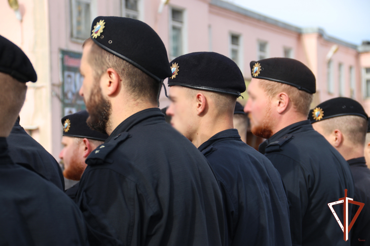 ОМОН «Малахит» отметил День образования отрядов тактико-специальными занятиями