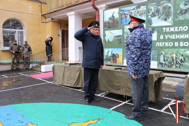В Новоуральске состоялась традиционная военизированная эстафета в память о ветеранах отдела вневедомственной охраны
