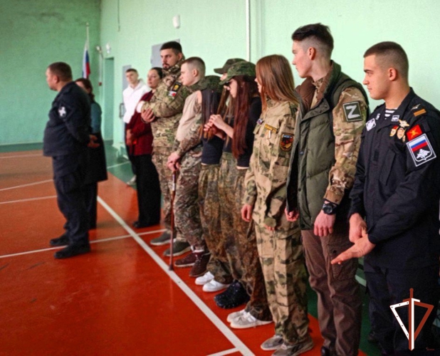 Сотрудники Управления Росгвардии по Свердловской области проводят мероприятия в рамках акции «День призывника»
