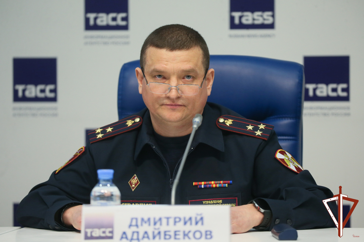 В Екатеринбурге состоялась пресс-конференция с участием представителей Управления Росгвардии по Свердловской области, посвященная обеспечению безопасности в образовательных учреждениях региона