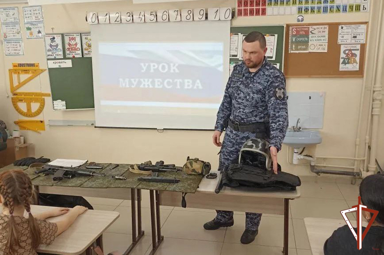 Патриотические мероприятия Росгвардии, посвященные юбилею ведомства, состоялись в Свердловской области