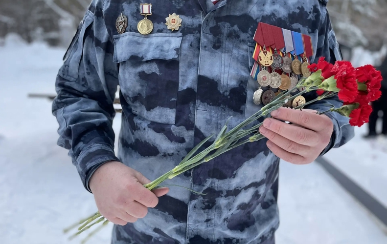 В Екатеринбурге прошел День памяти сотрудников свердловского ОМОНа, погибших при исполнении служебных обязанностей