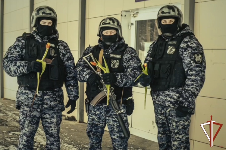 В Сысерти росгвардейцы провели масштабную операцию в честь Международного женского дня