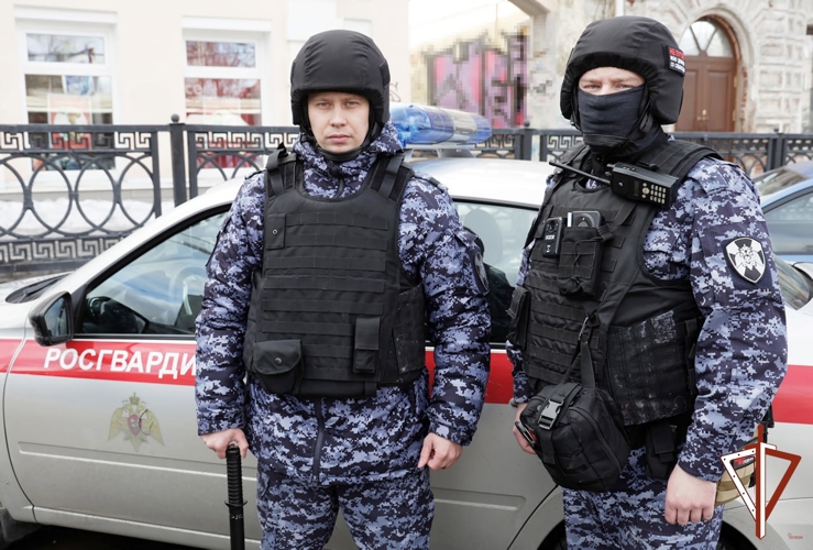 Пока город живет 