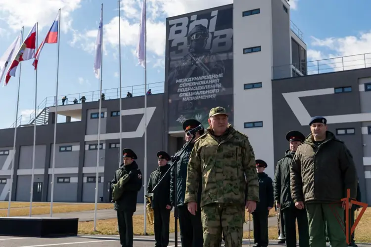 Свердловский СОБР «Вогул» стал победителем на соревнованиях среди подразделений специального назначения Уральского округа Росгвардии