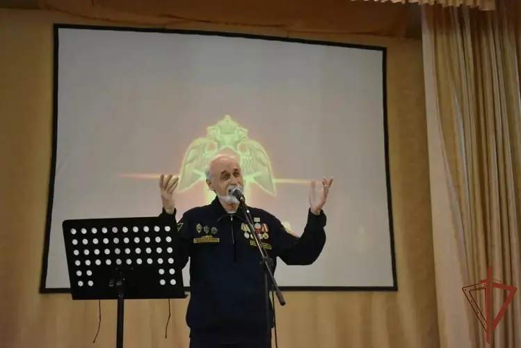 Росгвардейцы встретились с участниками проекта «Ветеранский десант» военной контрразведки ФСБ России в Новоуральске