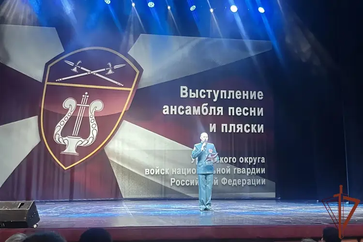 Творческий коллектив Уральского округа Росгвардии представил музыкальную программу в Екатеринбурге