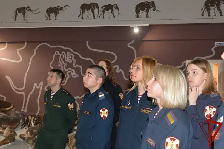 В Салехарде завершился учебно-методический сбор представителей пресс-служб Уральского округа Росгвардии (видео)