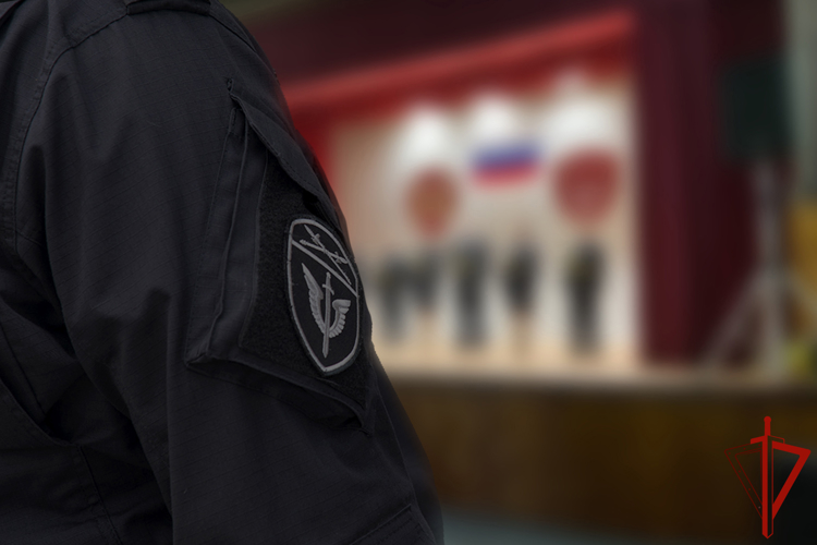 В Свердловской области росгвардейцы приняли участие в мероприятиях в честь Дня России 