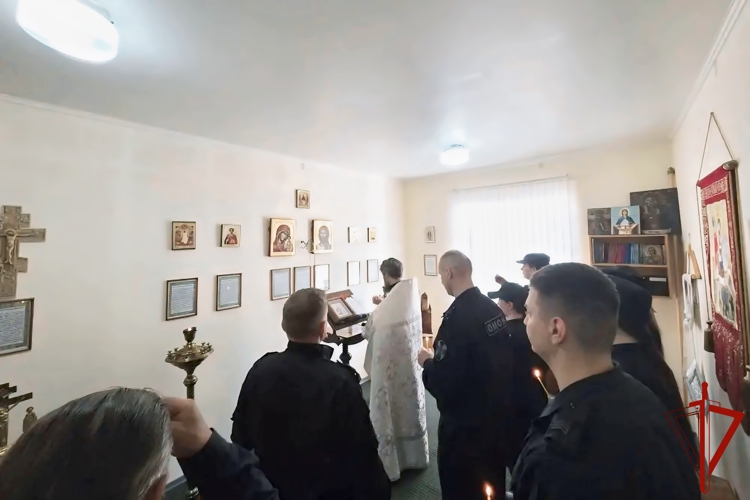 В Свердловской области росгвардейцы приняли участие в мероприятиях в честь Дня России