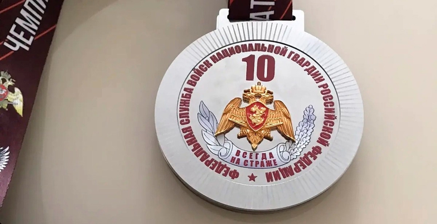 Сотрудник свердловского СОБР поднялся на пьедестал почета Всероссийского чемпионата Росгвардии по боксу