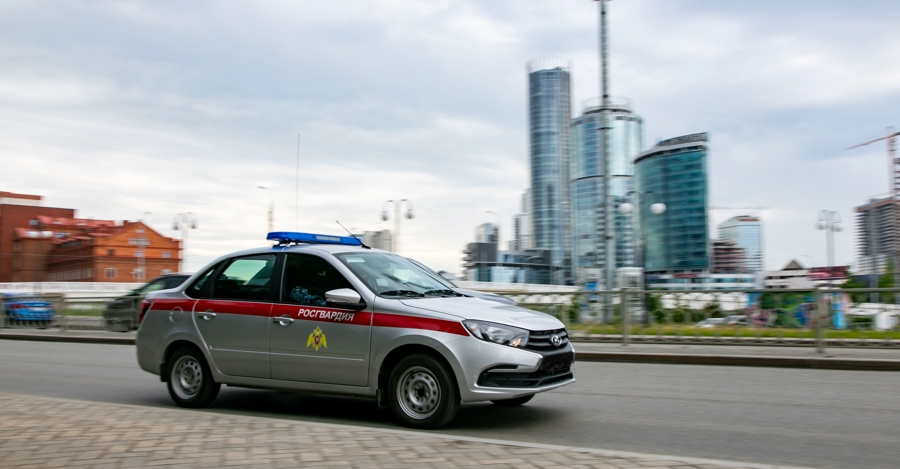Росгвардия в цифрах. Вневедомственная охрана в Свердловской области свыше 19 тысяч раз выезжала по сигналам «тревога» в I полугодии 2026 года