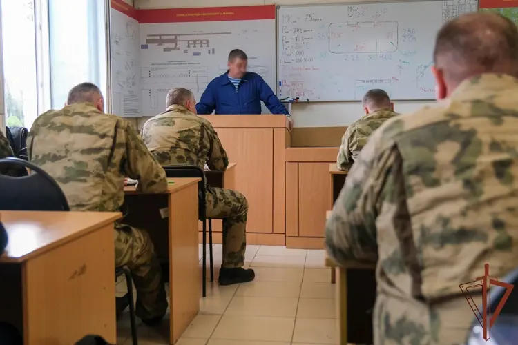 В Свердловской области завершился учебный сбор авиаторов Росгвардии